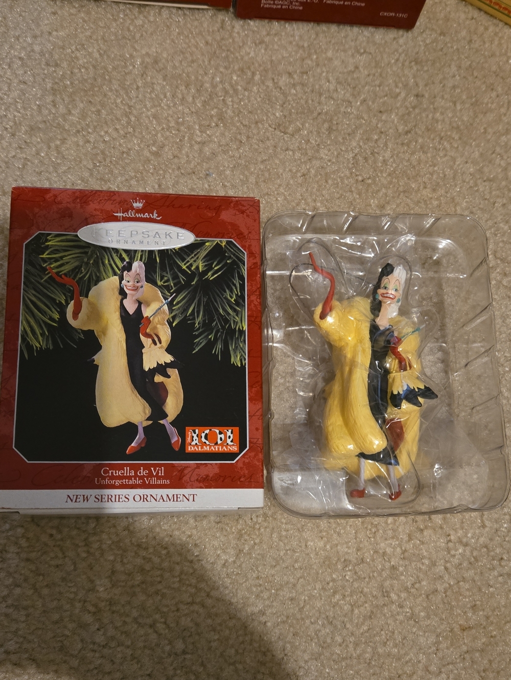 Hallmark Cruella de Vil Keepsake Ornament